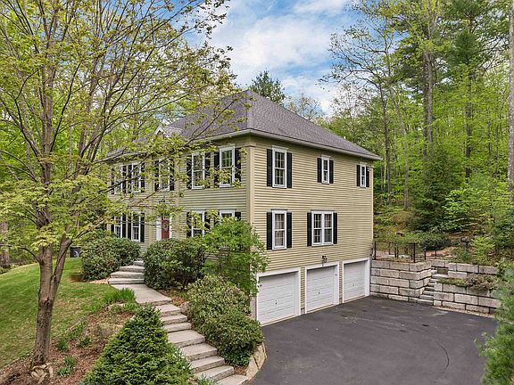 2nd image of 9 Wildwood Road