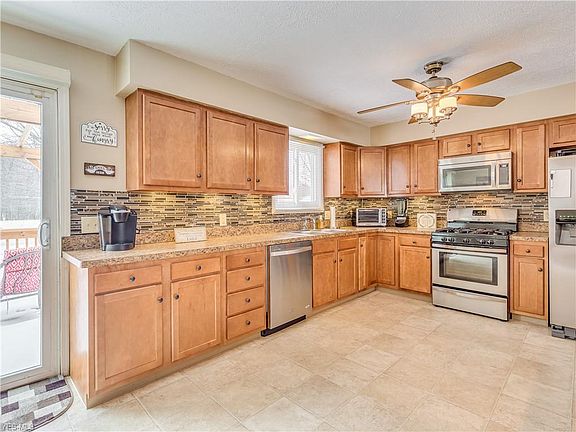 2nd image of 4489 Homestead Dr