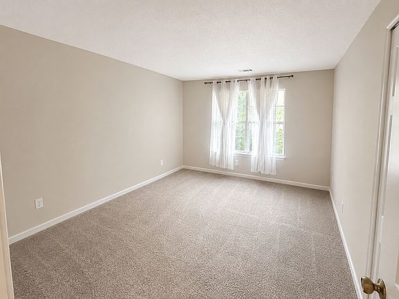 4th image of 5172 Afton Way SE