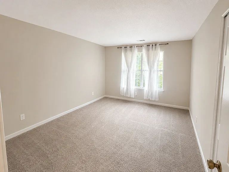 5172 Afton Way SE — Photo 4