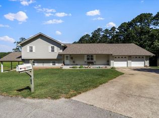 905 Dogwood Cv, West Plains, MO 65775