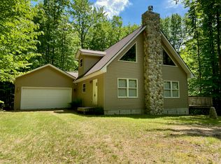 9298 Wyndwood Dr, Mancelona, MI 49659