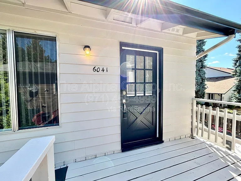 6041 SW Valley Ave — Photo 21