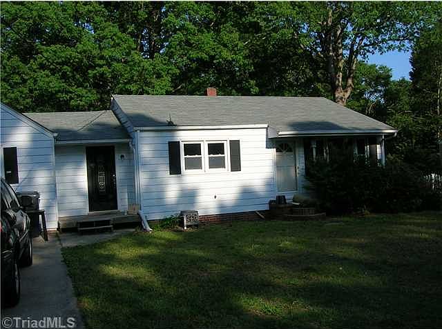 1st image of 147 Oak Forest Dr