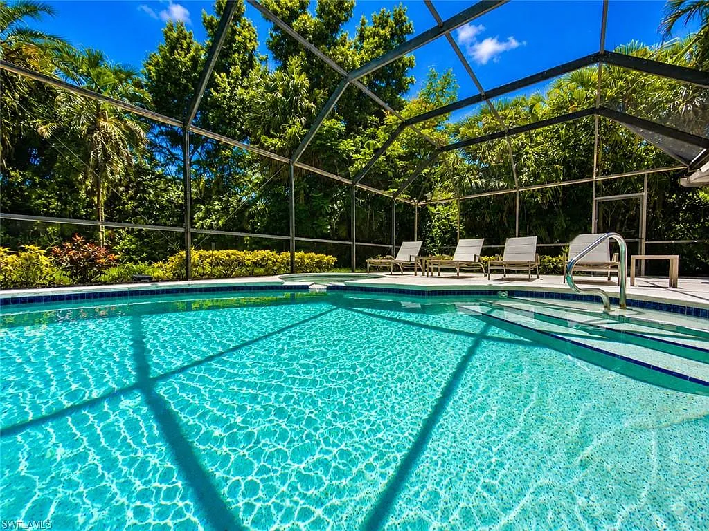 4 bed, 3.0 bath, 3000 sqft, $12,500 — Photo 2
