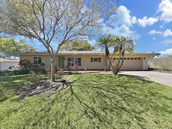 1100 Canterbury Rd, Clearwater, FL 33764