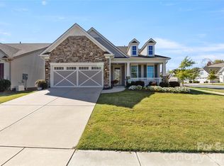 5827 Cheerful Ln, Charlotte, NC 28215
