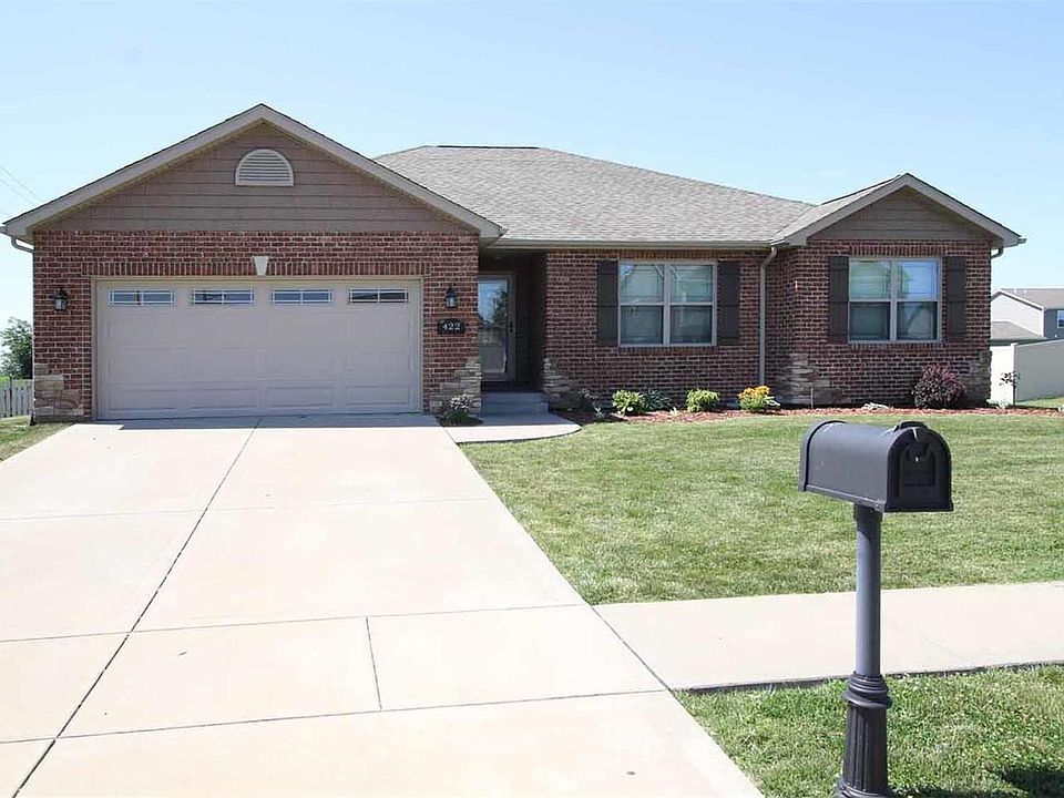 1st image of 422 Amethyst Ln
