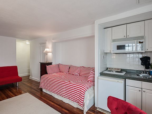 3rd image of 5 Tudor City Pl APT 2124