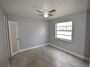 401 SW 5th St #3, Miami, FL 33130