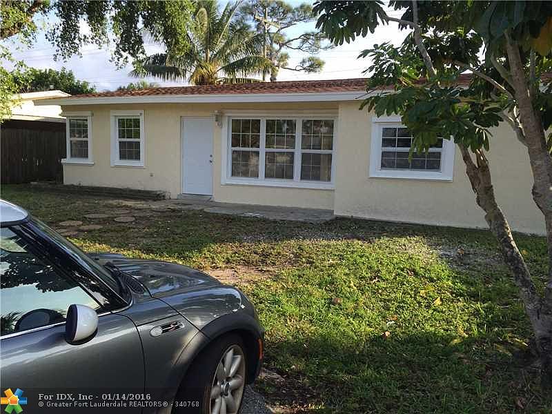 1st image of 1542 NE 28th Ct