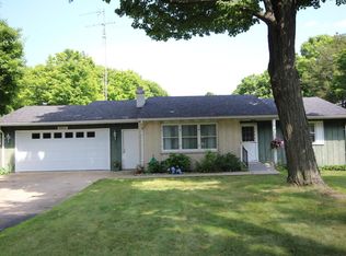 12345 Sprinkle Rd, Vicksburg, MI 49097