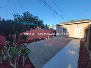 1039 E Ridgewood St, Long Beach, CA 90807