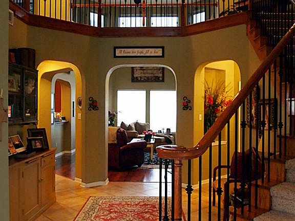 3rd image of 20632 Southwood Oaks Dr
