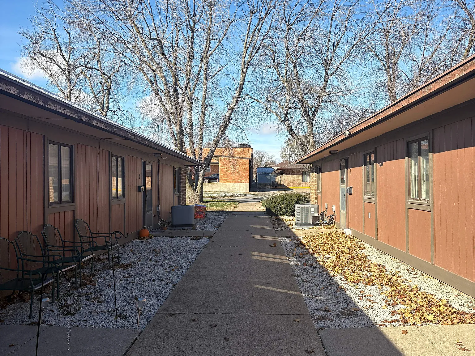 1 bed, $795 — Photo 1