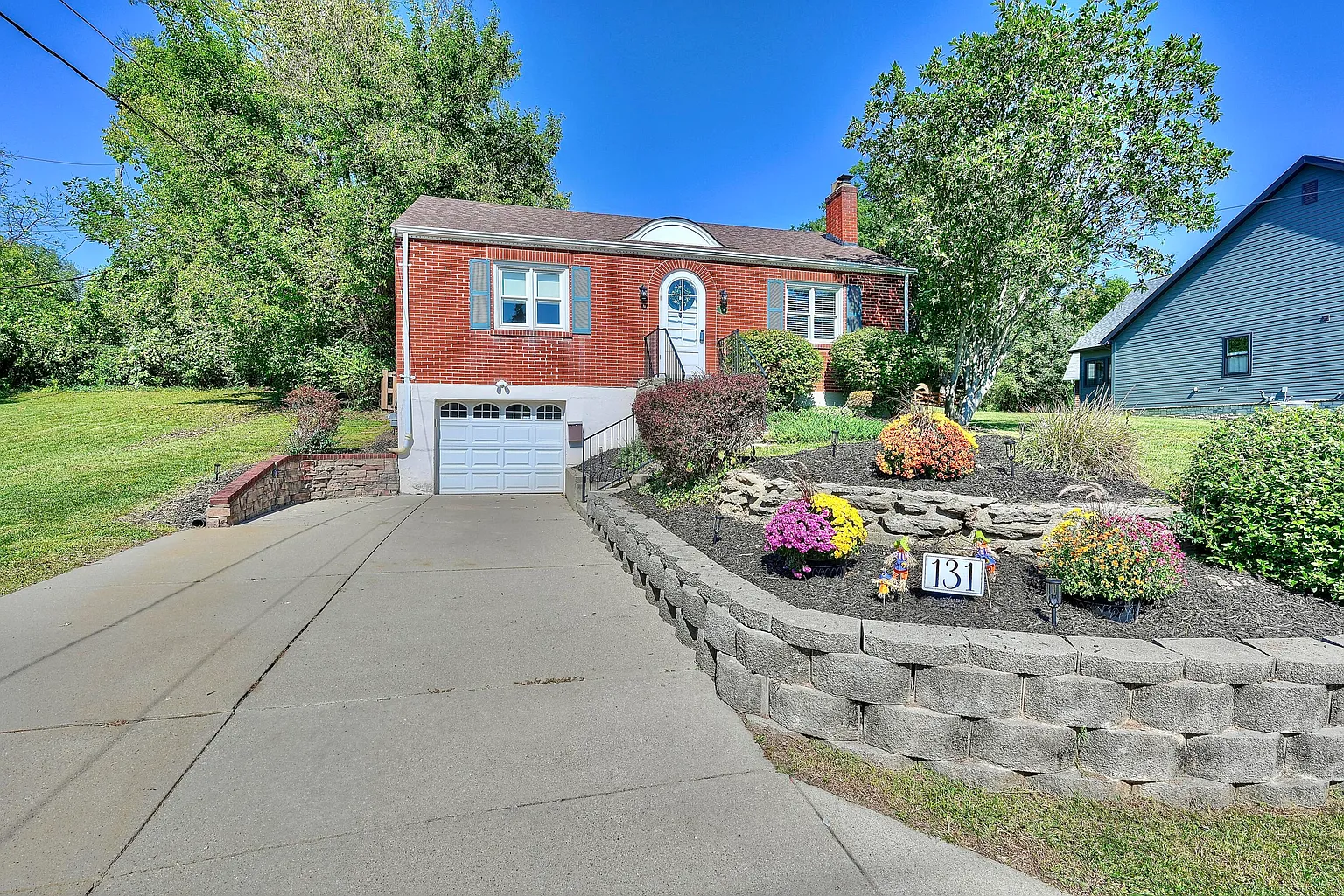 131 Kennedy Rd photo 1