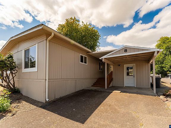 2nd image of 5055 Elliott Cir Unit 8