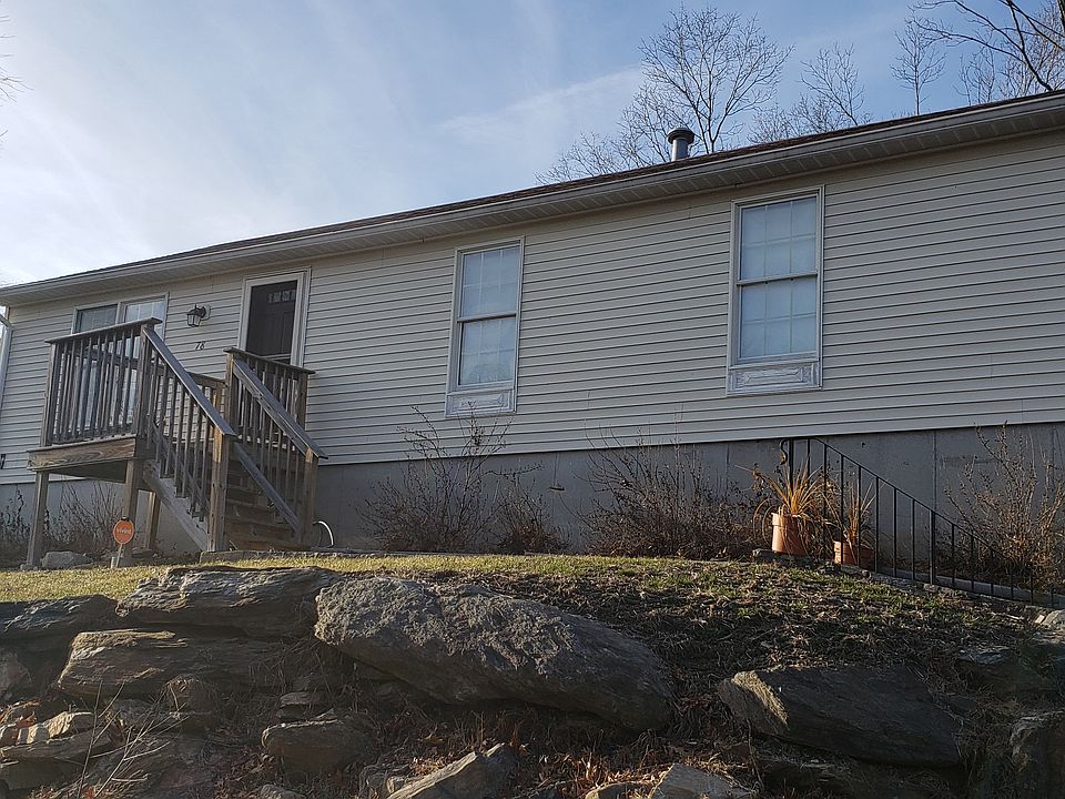 1st image of 78 Crestwood Dr