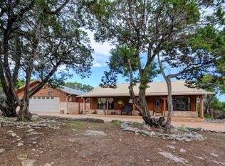 117 Hi Top Rd, Ingram, TX 78025