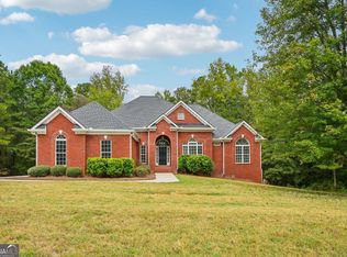200 Clear Spring Ln, Oxford, GA 30054