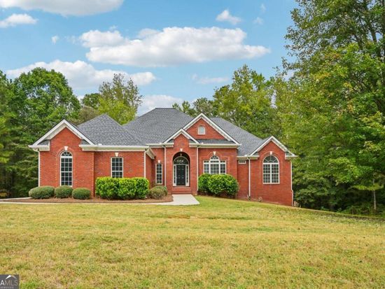 200 Clear Spring Ln, Oxford, GA 30054