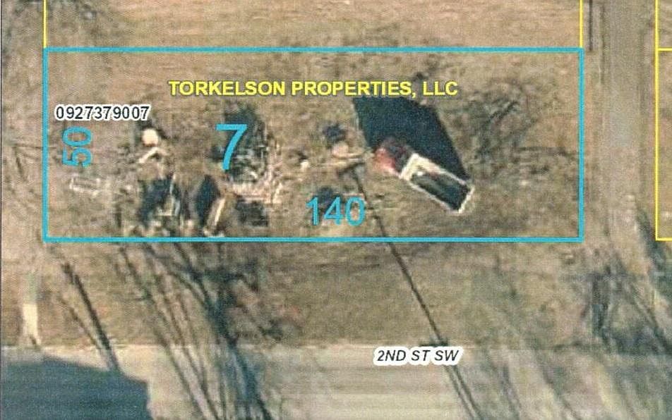 1st image of 222 S Lucas Ave