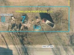 222 S Lucas Ave, Eagle Grove, IA 50533
