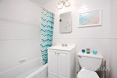 Rented by (Legacy) Elegran