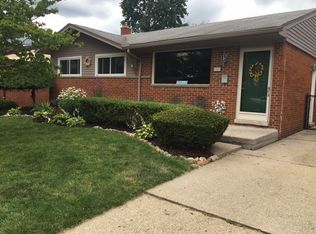 8549 Liberty Blvd, Westland, MI 48185