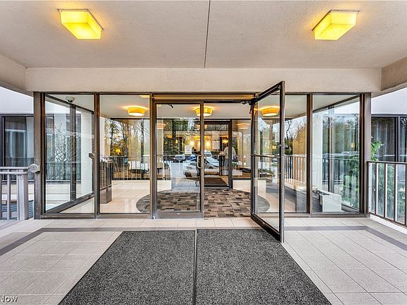 3rd image of 12900 Lake Ave Penthouse 19