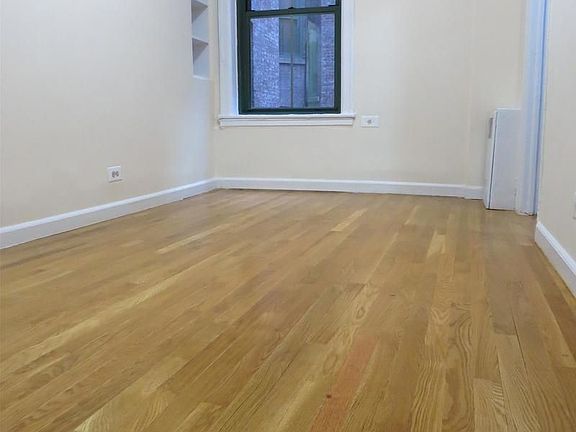 3rd image of 520 E 79th St APT 2E