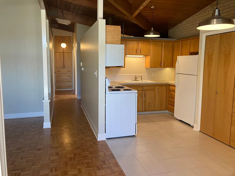 3120 S Gregson Ct — Photo 4