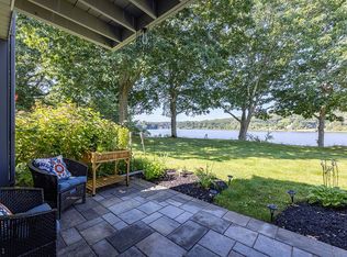 12 Whitehall Lndg, Mystic, CT 06355