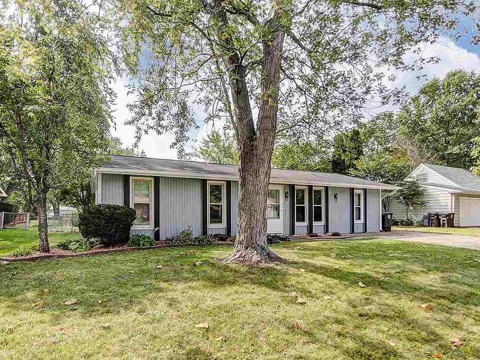 1st image of 7518 Valley Meadows Dr