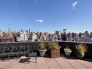 4th image of 33 Greenwich Ave APT 10E