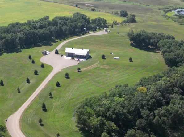 9444 58th St SE, Dickey, ND 58431