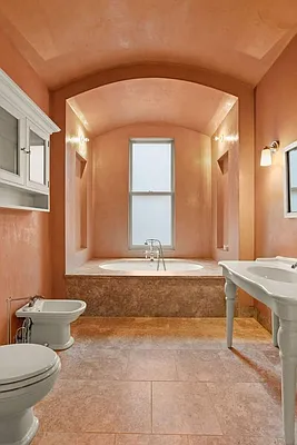 Rented by Sotheby's International Realty | media 32