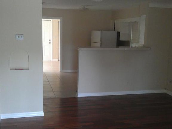 5th image of 4542 20th Ave S