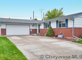 5326 Sagebrush Ave, Cheyenne, WY 82009