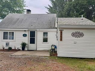 8944 Thomas St, Hale, MI 48739