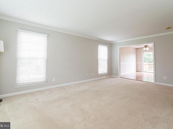 3rd image of 11565 Bertram St