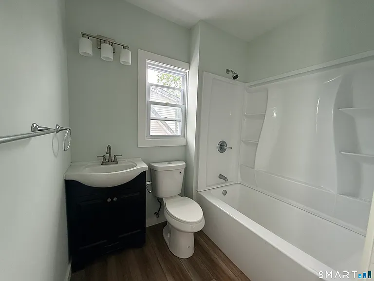 17 Laura St — Photo 21