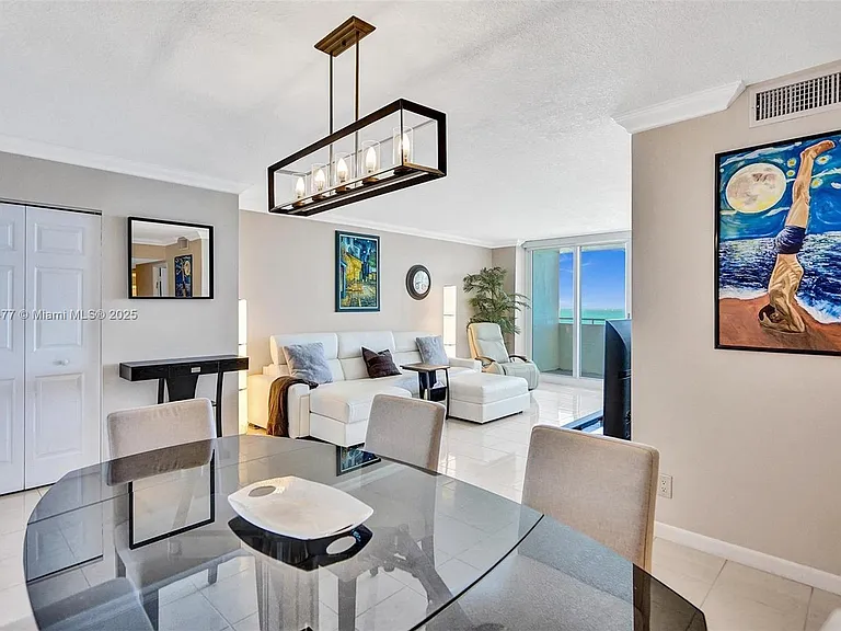 3180 S Ocean Dr #1504 — Photo 32