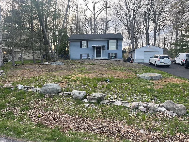 71 Picadilly Cir — Photo 16