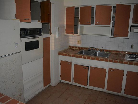 5th image of 816 Ironwood Dr