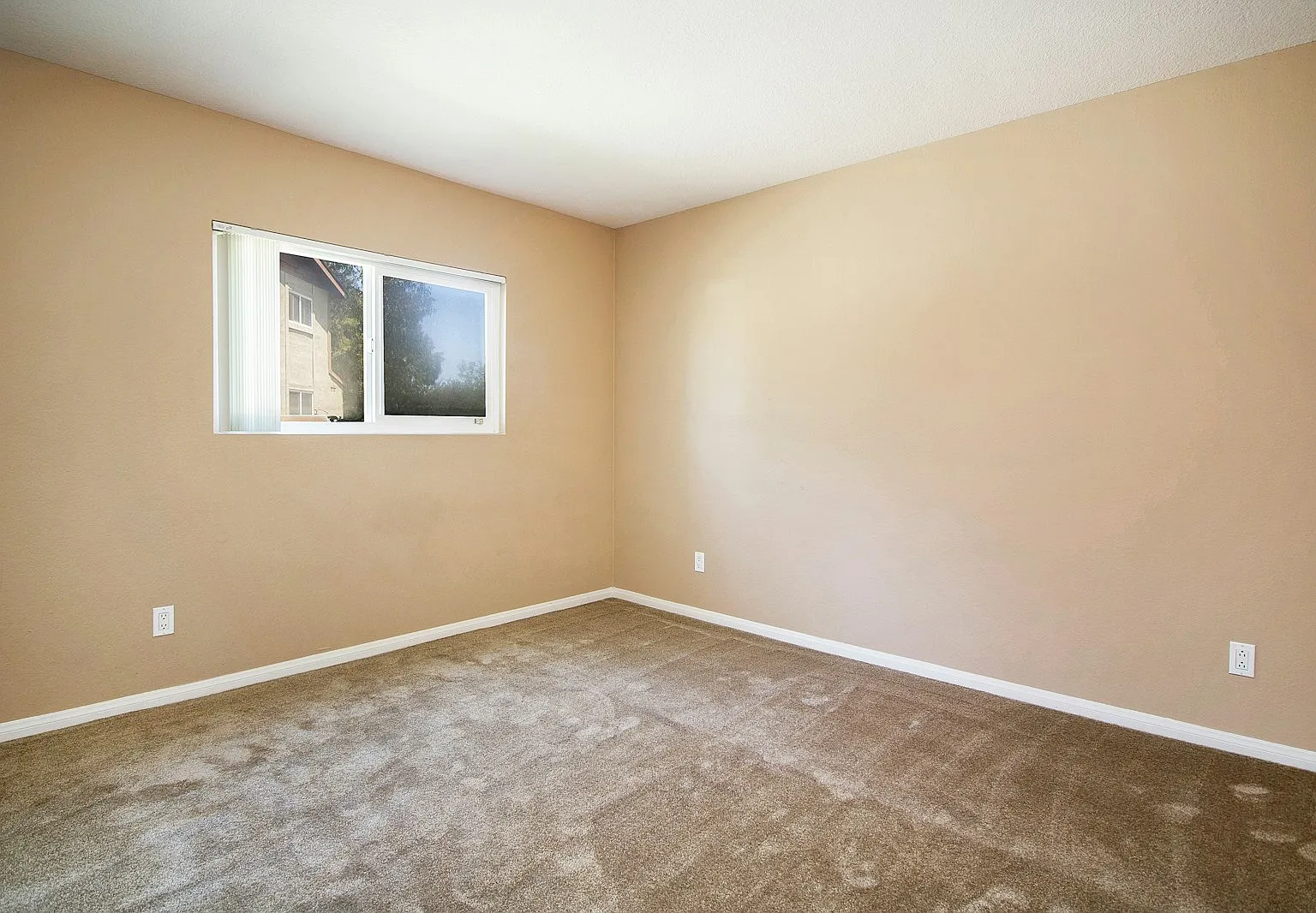 518 Calle Montecito, Unit Room B — Photo 2