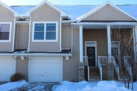 1st image of 1634 SW Twin Gates Dr