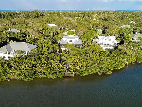 3rd image of 5407 Osprey Ct