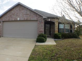 320 Laurel Ln, Fate, TX 75087