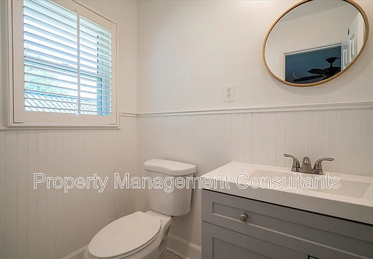 805 Rison Ave NE — Photo 26